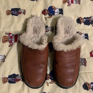 Ugg Australia Slip Ons Womens 9 Brown